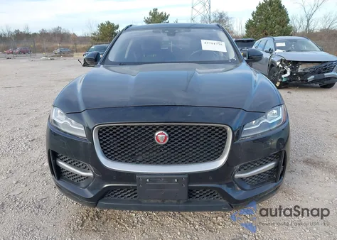 2017 Jaguar F-Pace 35T R-Sport из США, поврежденный, VIN SADCL2BV8HA489461